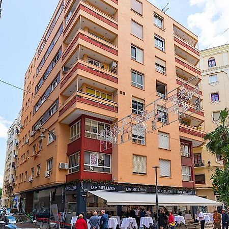 Rooms Young People Only, Soho Citycenter Malaga Ngoại thất bức ảnh